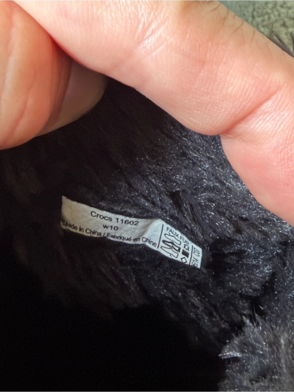 CROCS Women's Black Suede-Look Faux Fur Lined Clog Mules - Picture 7 of 7